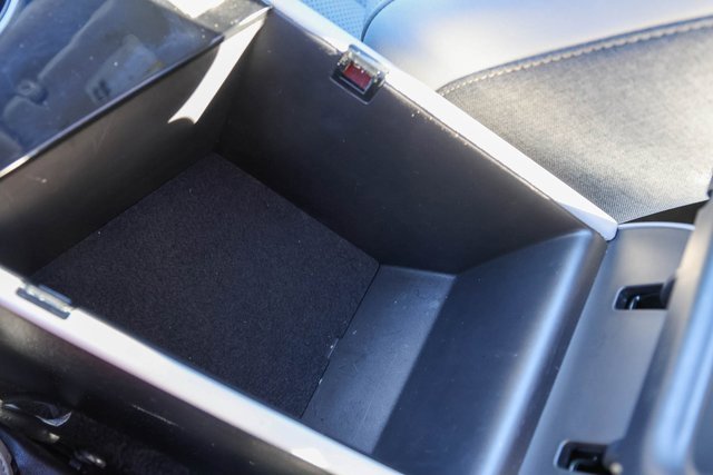 Used 2024 Hyundai Elantra Limited image 20