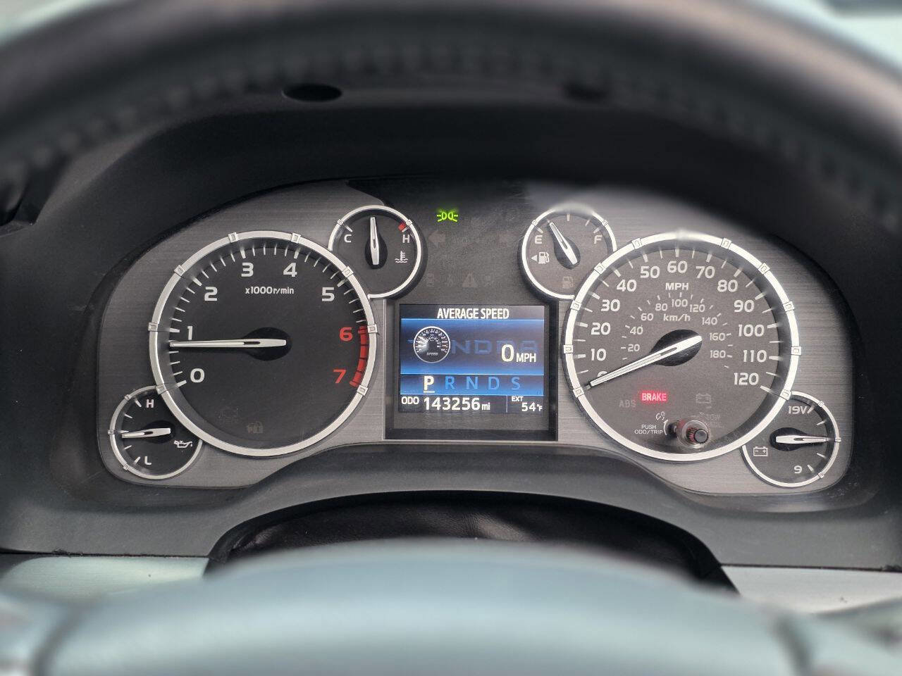 Used 2015 Toyota Tundra Platinum image 4