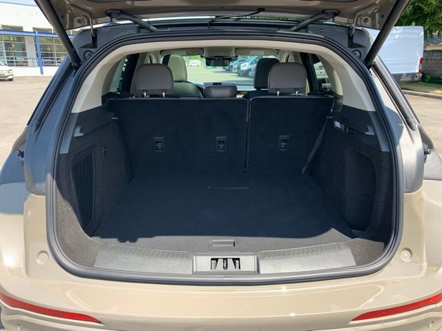 New 2025 Lincoln Corsair Grand Touring w/ Equipment Group 301A image 5