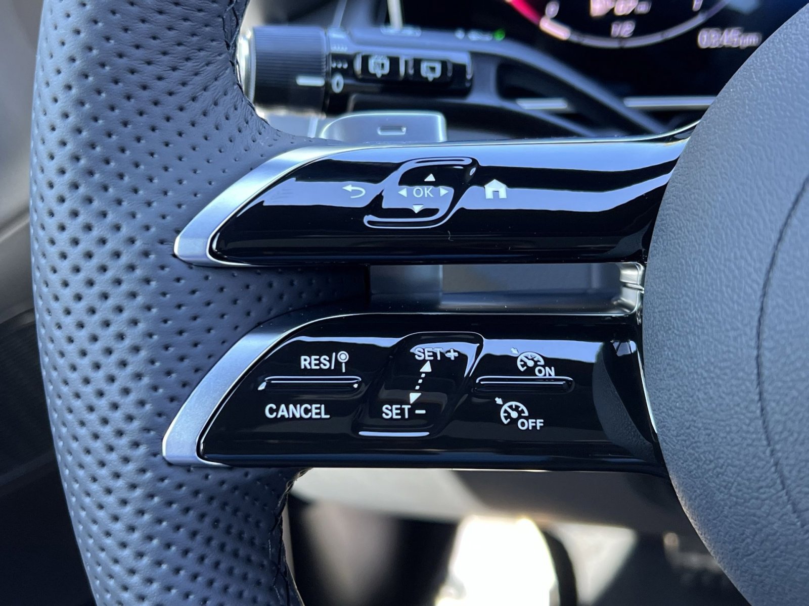 New 2026 Mercedes-Benz GLC 300 GLC 300 image 30