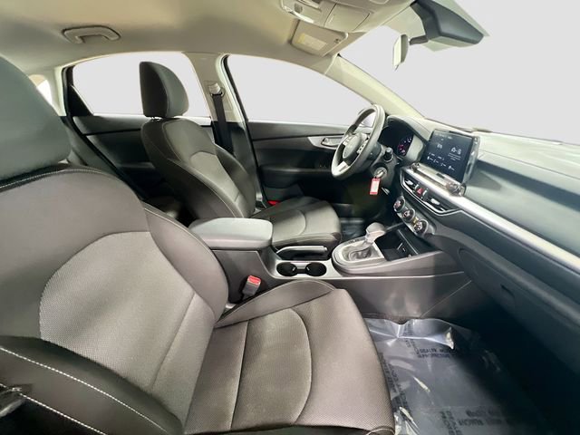 Certified 2023 Kia Forte LXS w/ LXS Technology Package image 25