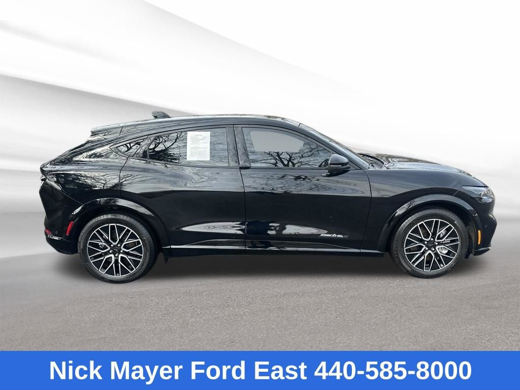 Used 2024 Ford Mustang Mach-E Premium image 8