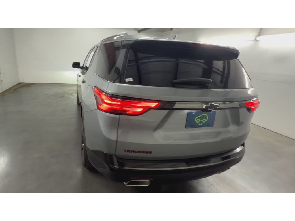 Used 2023 Chevrolet Traverse Premier w/ Redline Edition FWD image 7