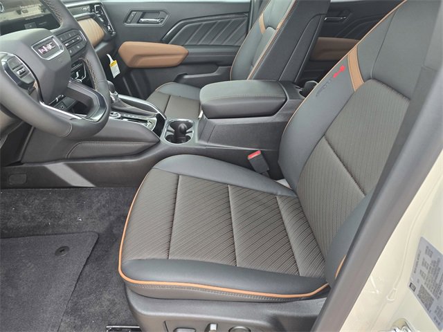 New 2026 GMC Canyon AT4 w/ Technology Plus Package image 17