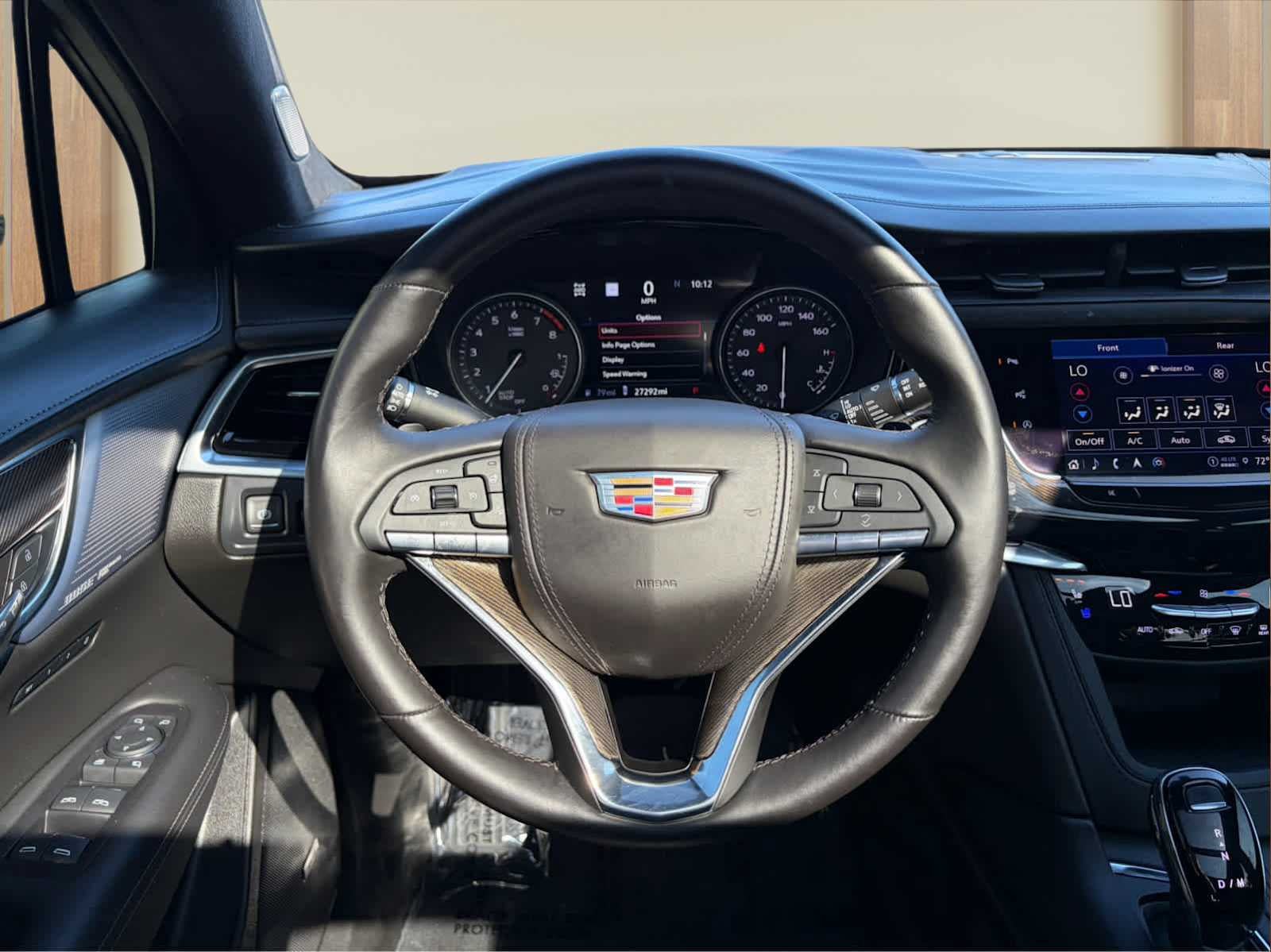 Used 2024 Cadillac XT6 Premium Luxury w/ Platinum Package AWD/4WD image 13