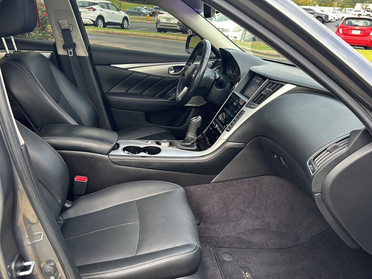 Used 2022 INFINITI Q50 Luxe w/ Cargo Package image 10
