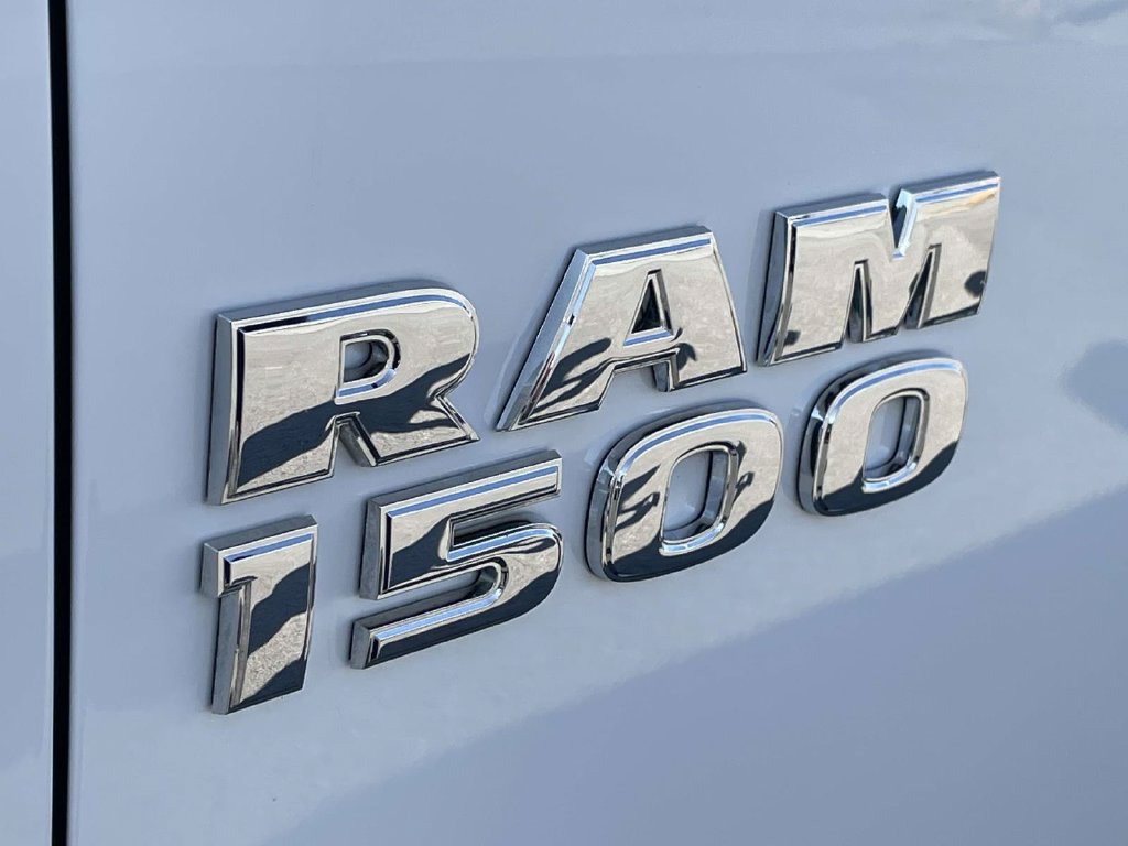 Used 2015 RAM 1500 Express AWD/4WD image 8