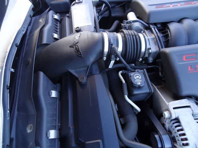 Used 2005 Chevrolet Corvette Coupe w/ Preferred Equipment Group RWD image 30