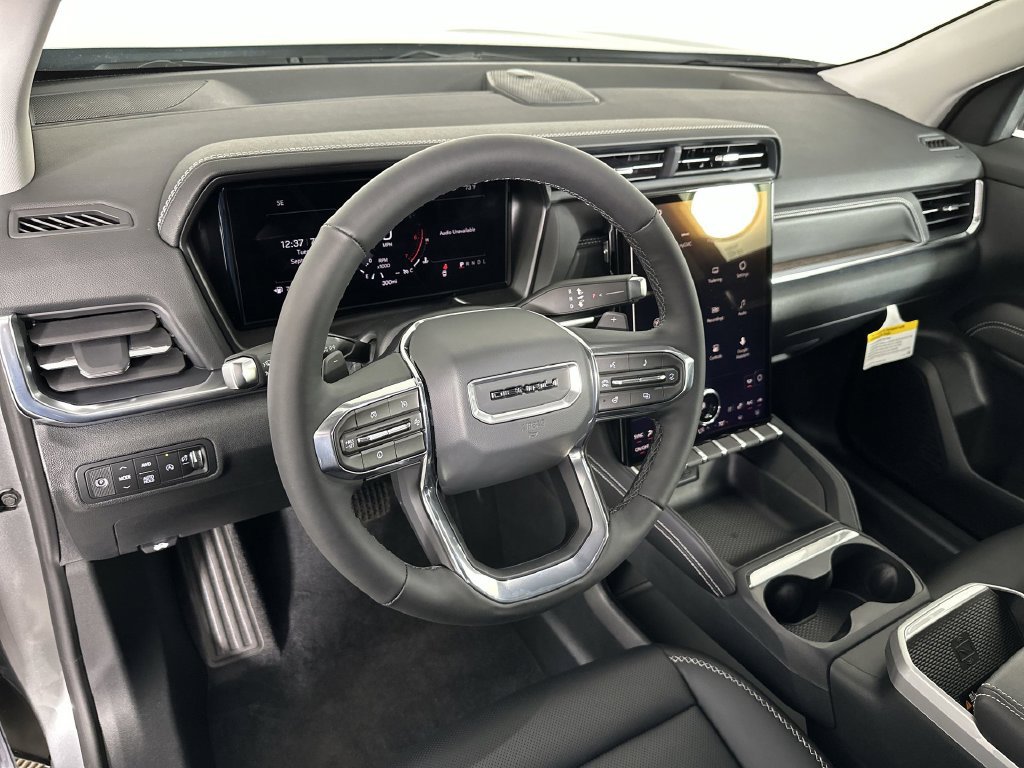 New 2027 GMC Terrain Denali w/ LPO, Floor Liner Package AWD/4WD image 12