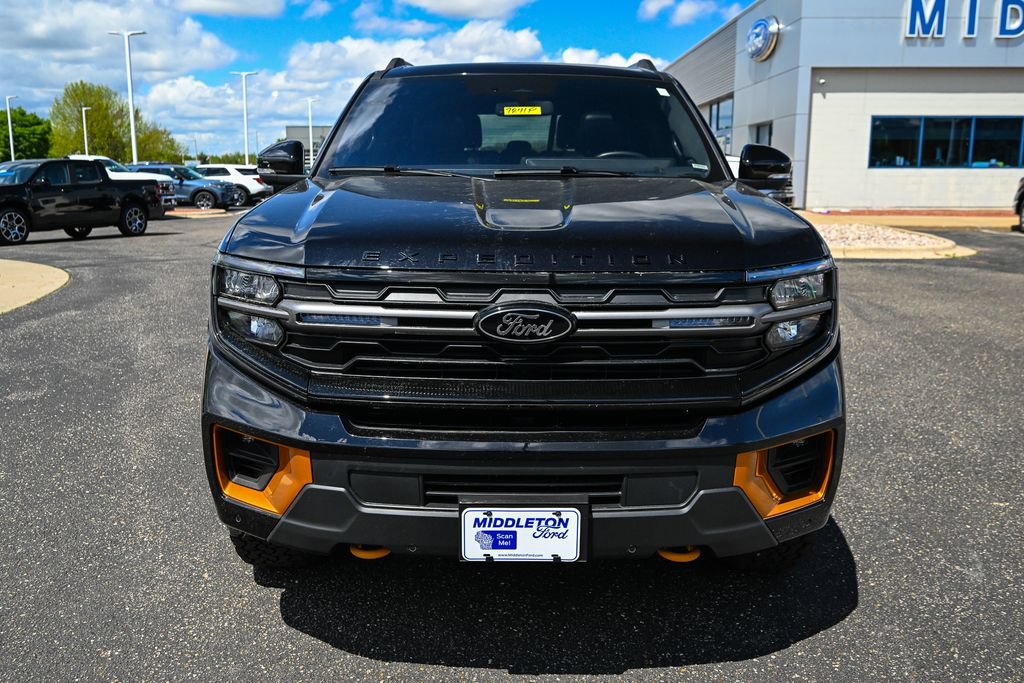 Used 2025 Ford Expedition Tremor AWD/4WD image 10