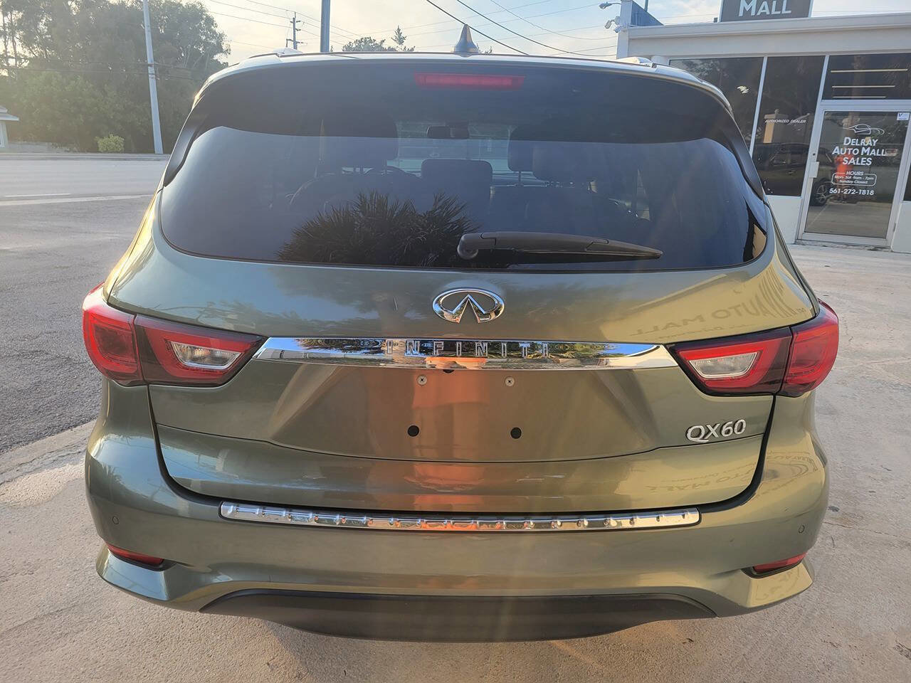 Used 2016 INFINITI QX60 FWD w/ Premium Plus Package image 6