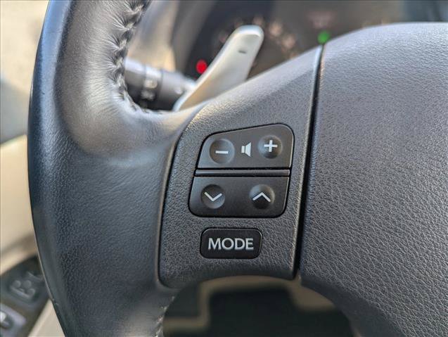 Used 2010 Lexus IS 250C RWD image 13