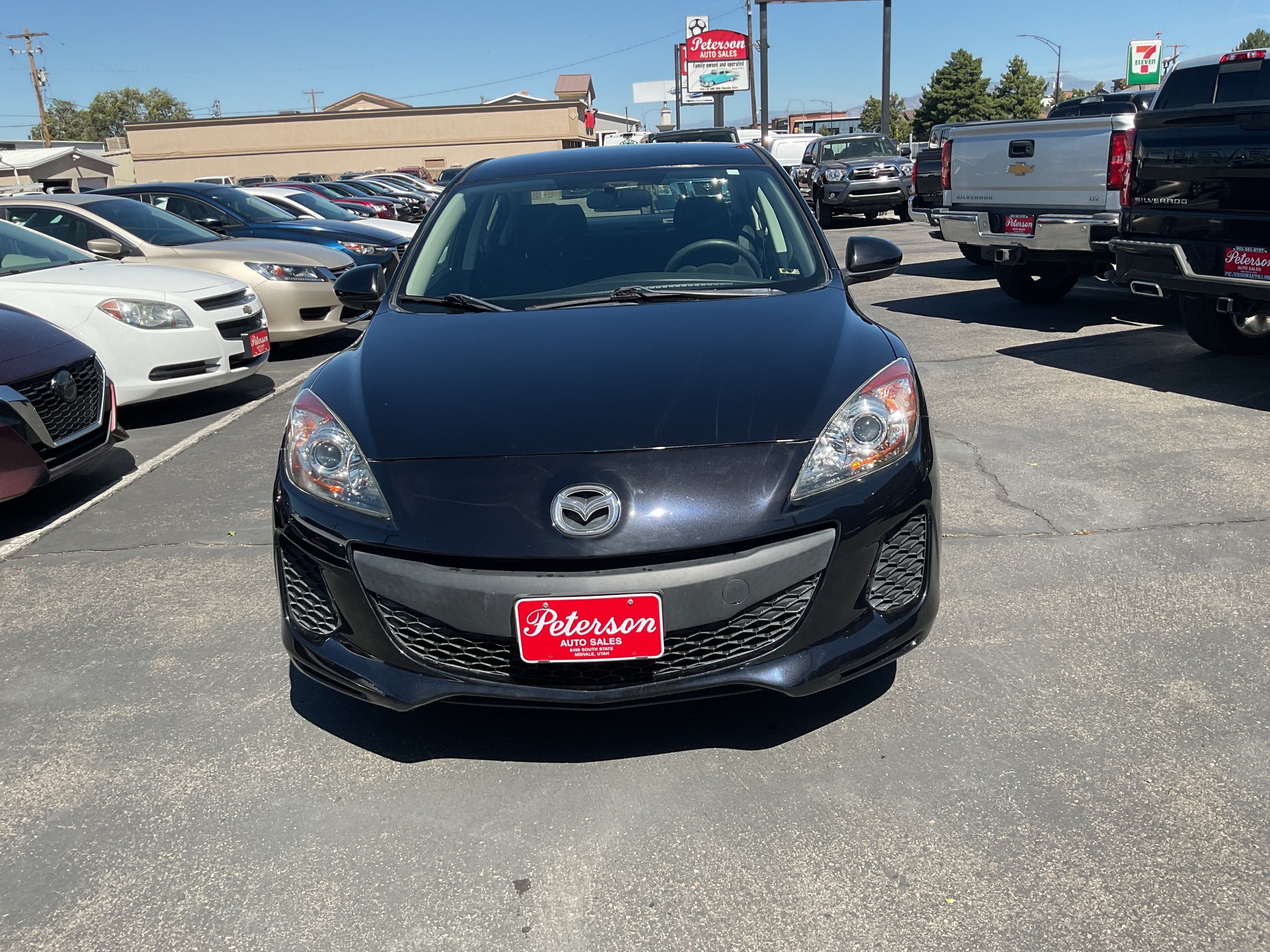 Used 2012 MAZDA MAZDA3 i Sport FWD image 3