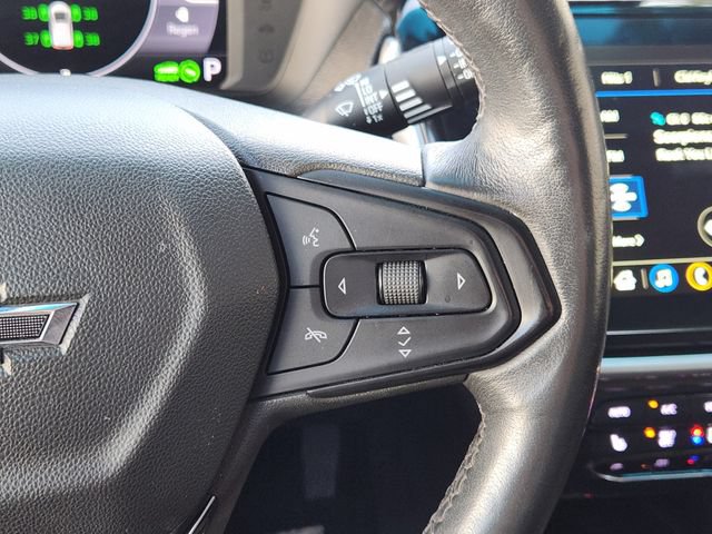 Used 2023 Chevrolet Bolt LT w/ Infotainment Package FWD image 31