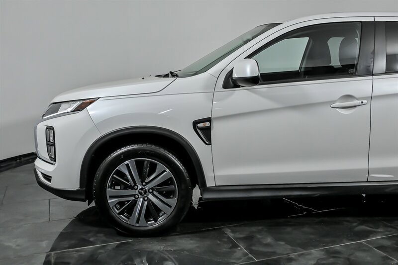 Used 2020 Mitsubishi Outlander Sport ES FWD image 6