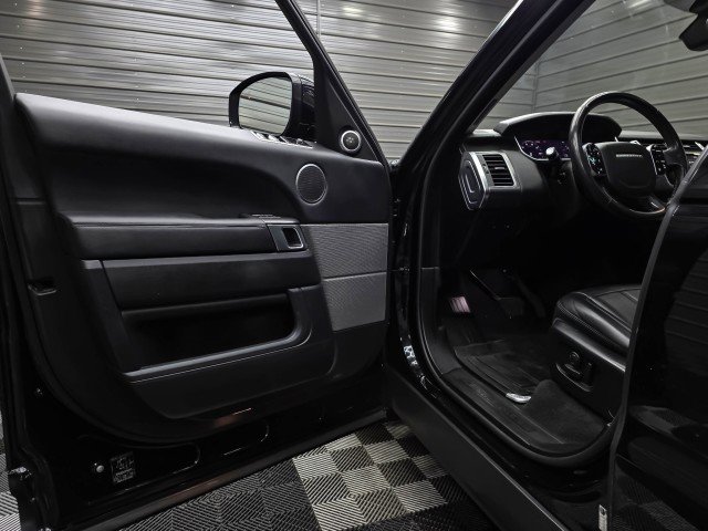 Used 2018 Land Rover Range Rover Sport SE AWD/4WD image 32