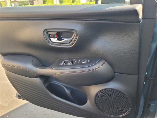 Used 2025 Honda HR-V Sport image 12