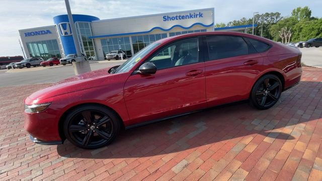 Certified 2023 Honda Accord Sport image 6