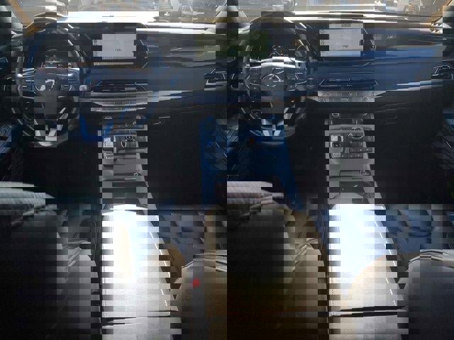 Used 2021 Hyundai Palisade Calligraphy image 13