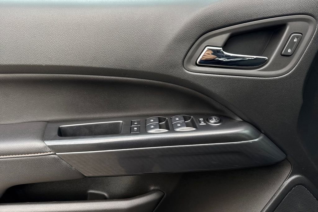 Certified 2022 GMC Canyon AT4 image 11