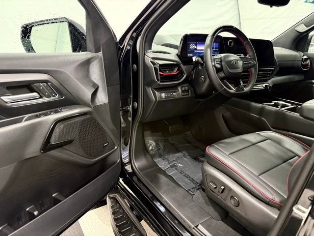 Used 2024 Chevrolet Silverado EV RST image 32