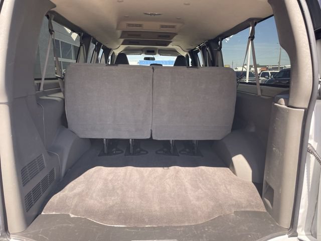 Used 2023 Chevrolet Express 3500 LS RWD image 23