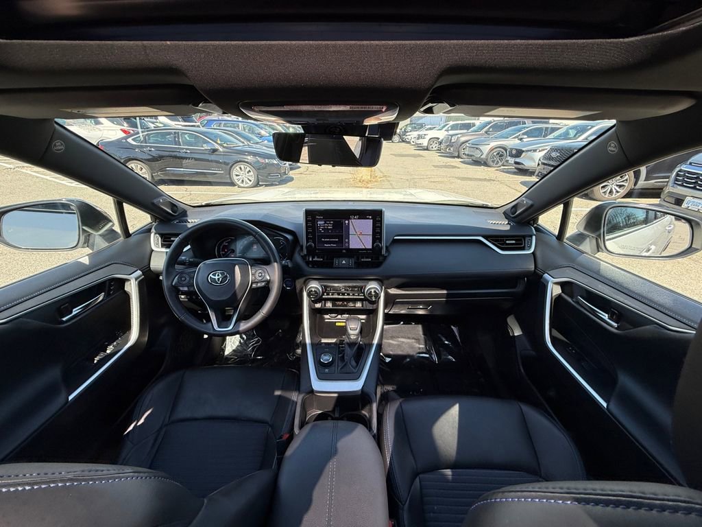 Used 2022 Toyota RAV4 XSE image 22