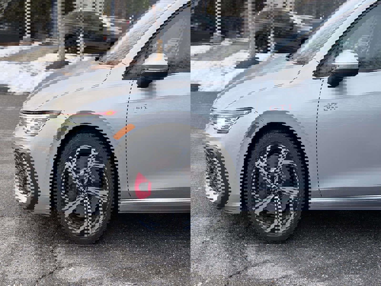 New 2026 Volkswagen GTI SE FWD image 9