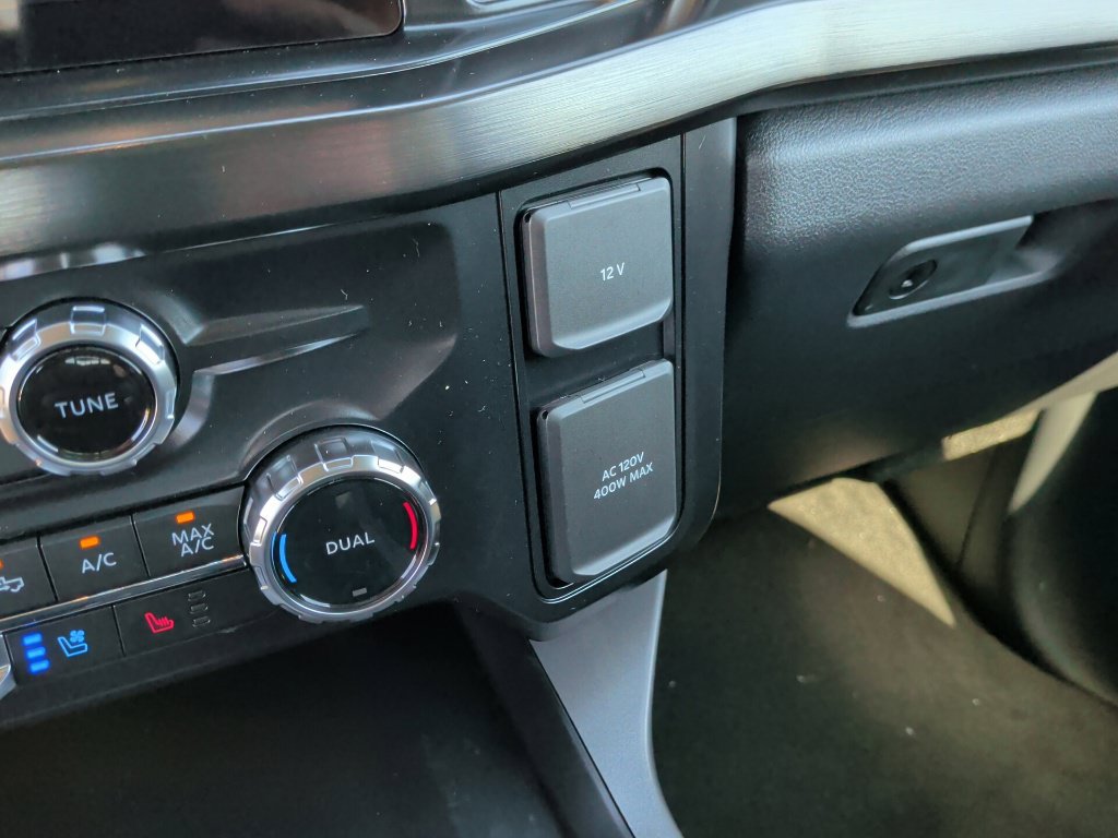 New 2027 Ford F350 Lariat w/ Lariat Premium Package AWD/4WD image 32