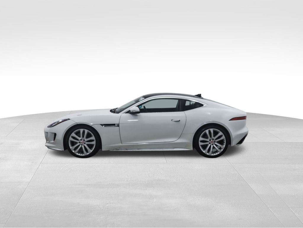 Used 2016 Jaguar F-TYPE S image 2