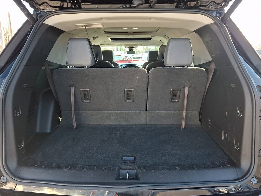 Used 2018 Chevrolet Traverse Premier image 34