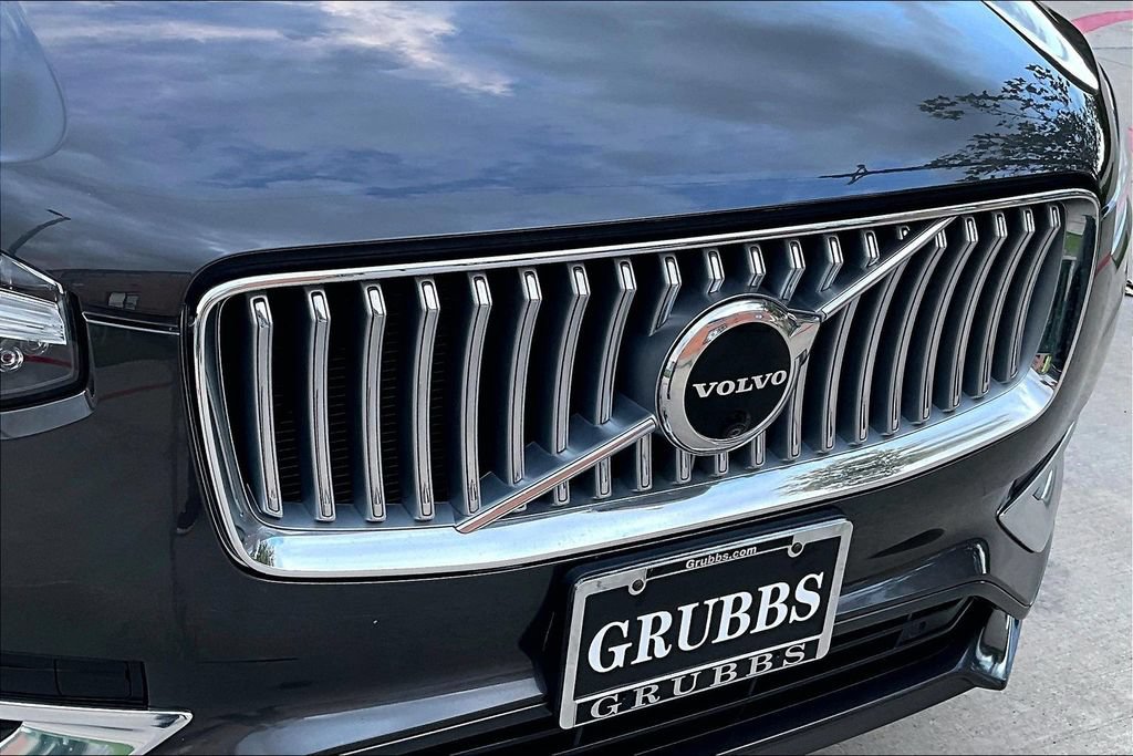 Used 2023 Volvo XC90 B6 Plus AWD/4WD image 39