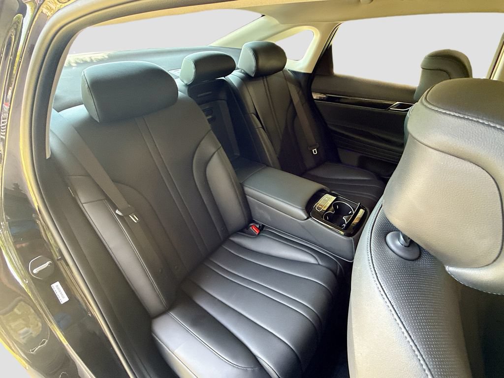 Used 2025 Genesis G80 2.5T AWD/4WD image 31