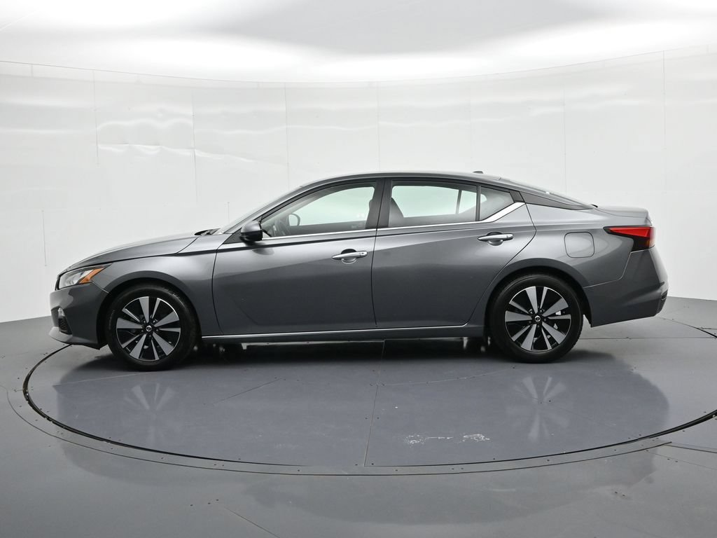 Used 2022 Nissan Altima 2.5 SV FWD image 9