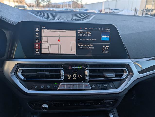 Used 2023 BMW 440i xDrive Convertible w/ Premium Package image 16