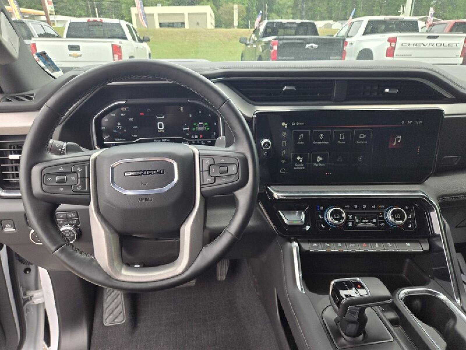 Used 2024 GMC Sierra 1500 Denali w/ Technology Package AWD/4WD image 8