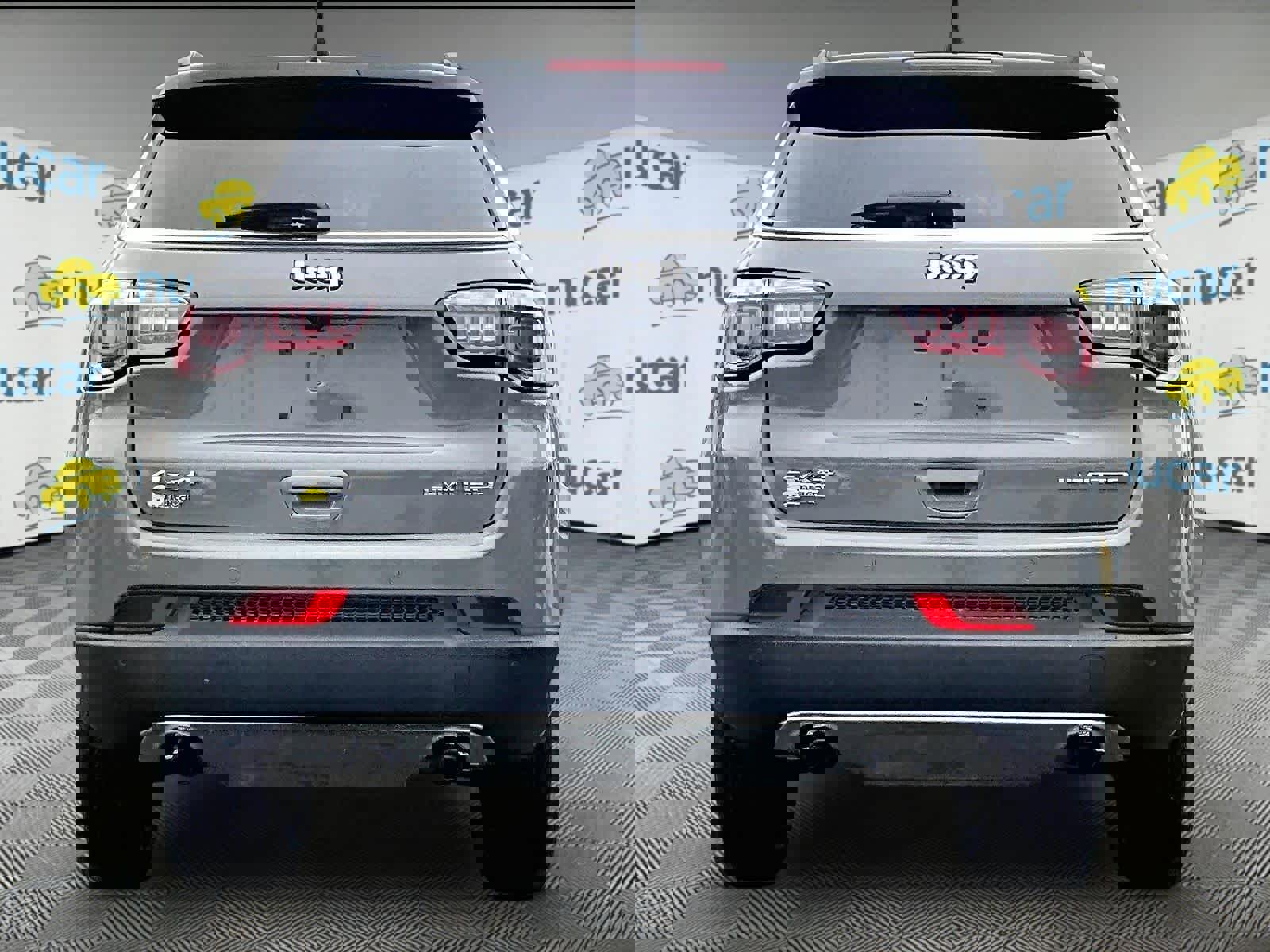 Used 2023 Jeep Compass Limited w/ Sun and Sound Group image 5