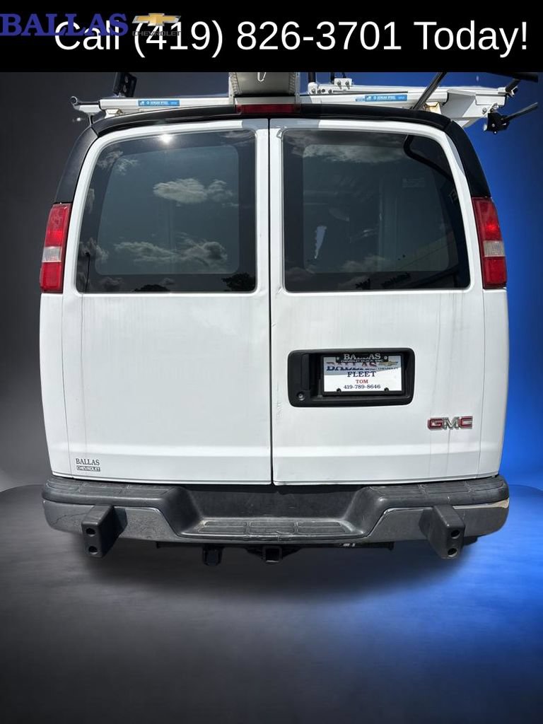Used 2017 GMC Savana 2500 RWD image 6