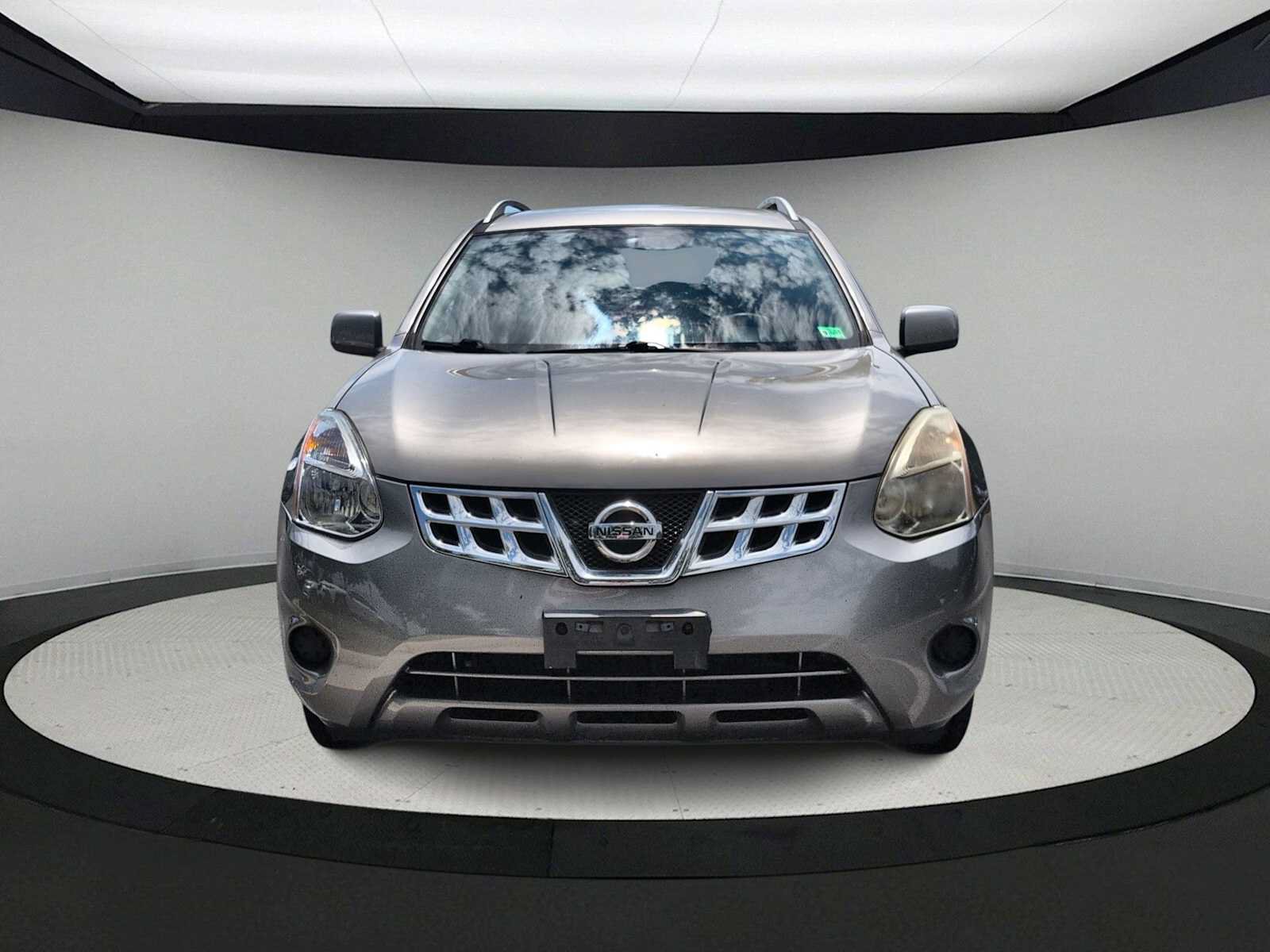 Used 2013 Nissan Rogue SV FWD image 3
