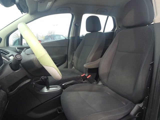 Used 2016 Chevrolet Trax LS image 23