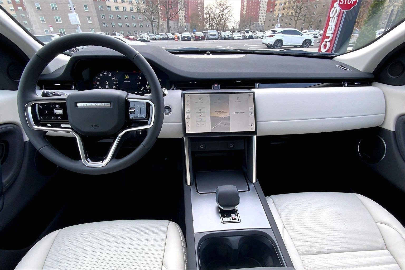New 2025 Land Rover Discovery Sport S image 5