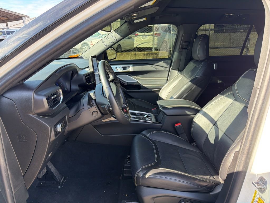 Used 2023 Ford Explorer ST w/ Equipment Group 401A image 12