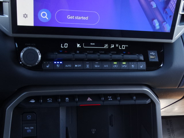 New 2026 Toyota Sequoia Platinum w/ TRD Off-Road Package AWD/4WD image 22