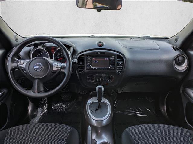 Used 2016 Nissan Juke S image 16
