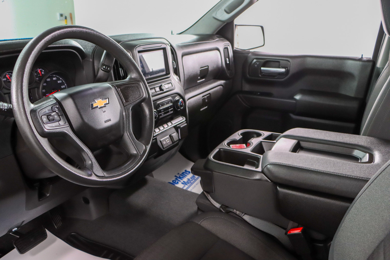 Used 2024 Chevrolet Silverado 1500 Custom AWD/4WD image 23