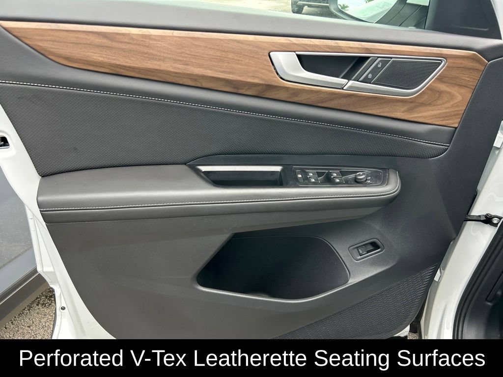 Certified 2026 Volkswagen Atlas SE w/ Panoramic Sunroof Package FWD image 17
