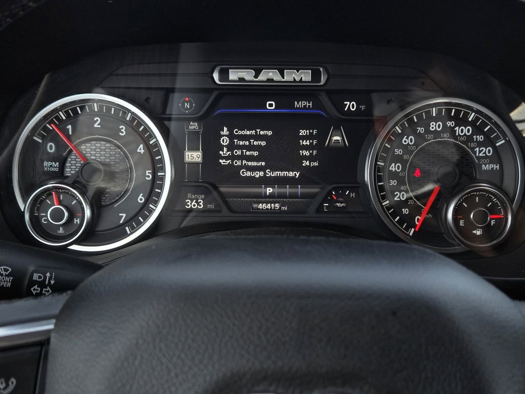 Used 2025 RAM 1500 Laramie AWD/4WD image 6