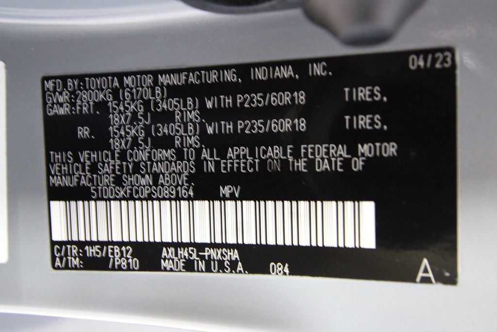 Used 2023 Toyota Sienna XSE image 44
