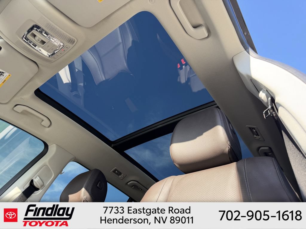 Used 2022 Mercedes-Benz GLS 450 4MATIC image 9