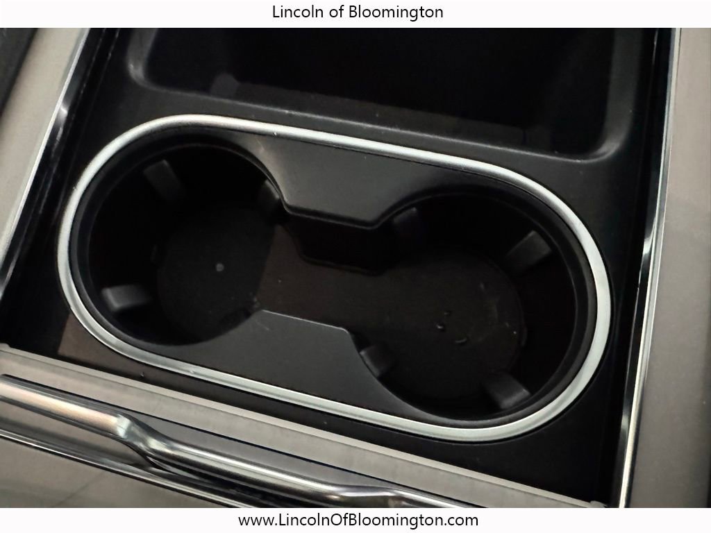 New 2025 Lincoln Navigator L Reserve w/ Jet Appearance Package image 26